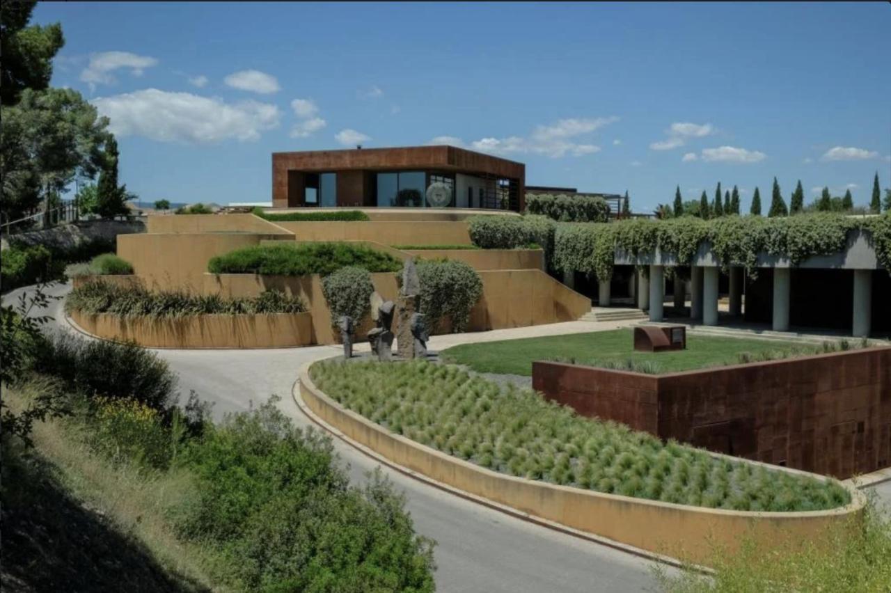 Tina De Vila, En La Capital Del Vino Vilafranca del Penedès Eksteriør billede